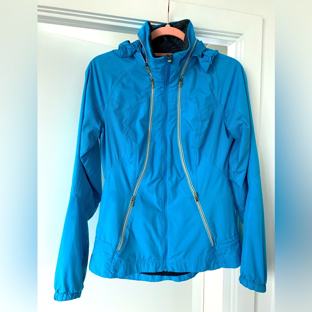 Lululemon l Running Jacket in Cobalt Blue